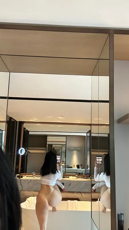 俏妞qiaoniuTT – NO.130 男友衬衫 0